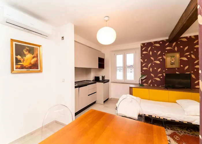 Castello Central & Panoramic Studio *