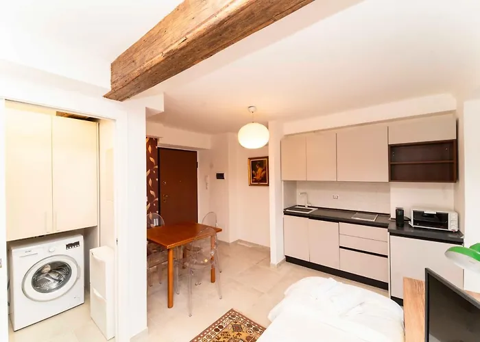 Castello Central & Panoramic Studio Appartement *